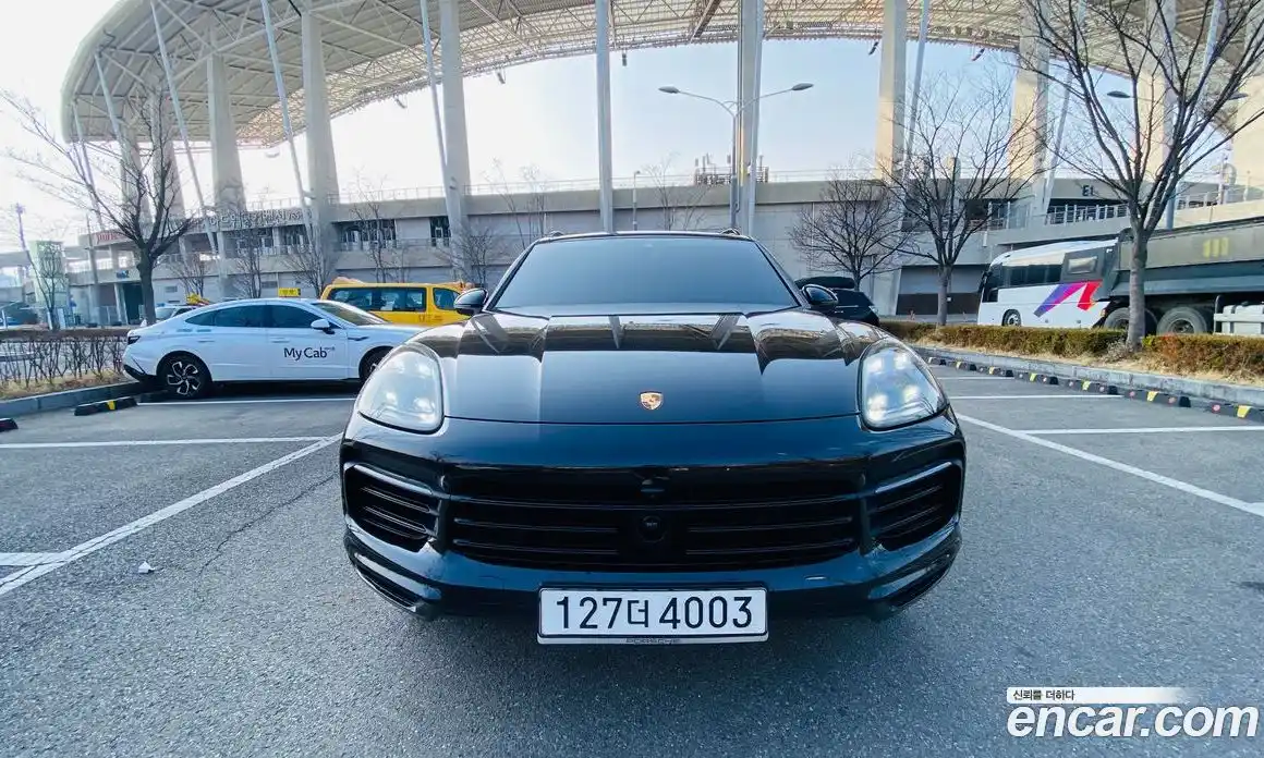 Porsche Cayenne 2020 3.0 Автомат в Москве № 498322, фото 3