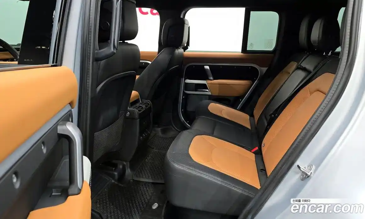 Land Rover Defender 2024 2.0 Автомат в Москве № 498676, фото 12