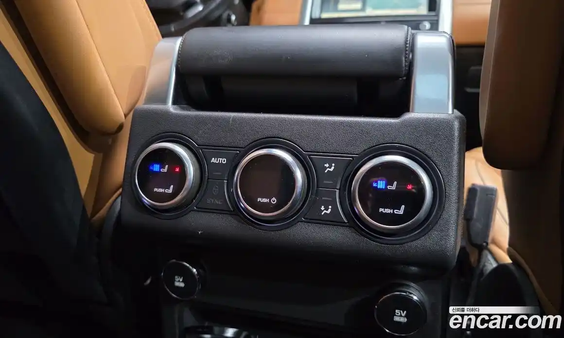 Land Rover Discovery 2019 3.0 Автомат в Москве № 498958, фото 19