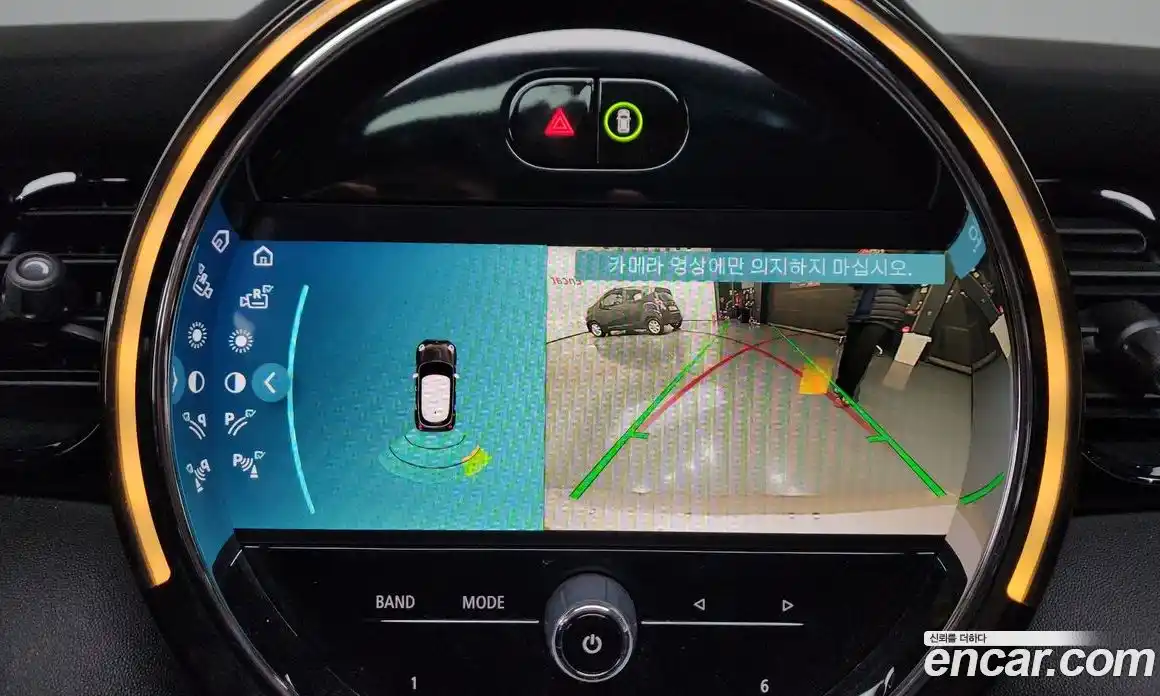 Mini Cooper 2022 1.5 Автомат в Москве № 499142, фото 17