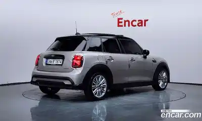 Mini Cooper 2022 1.5 Автомат в Москве № 499142, миниатюра 2