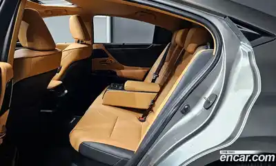 Lexus ES 2026 2.5 Автомат в Москве № 499554, миниатюра 12