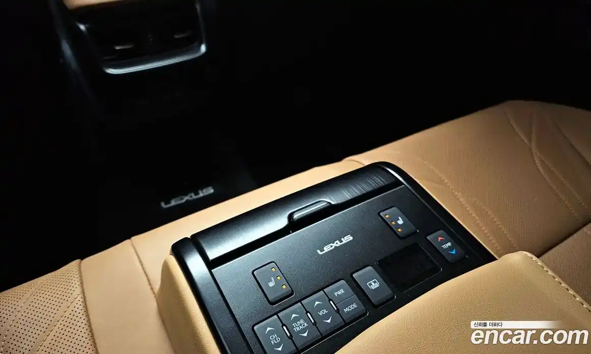 Lexus ES 2026 2.5 Автомат в Москве № 499554, фото 17