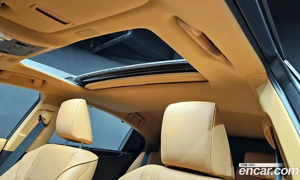 Lexus ES 2026 2.5 Автомат в Москве № 499554, фото 18