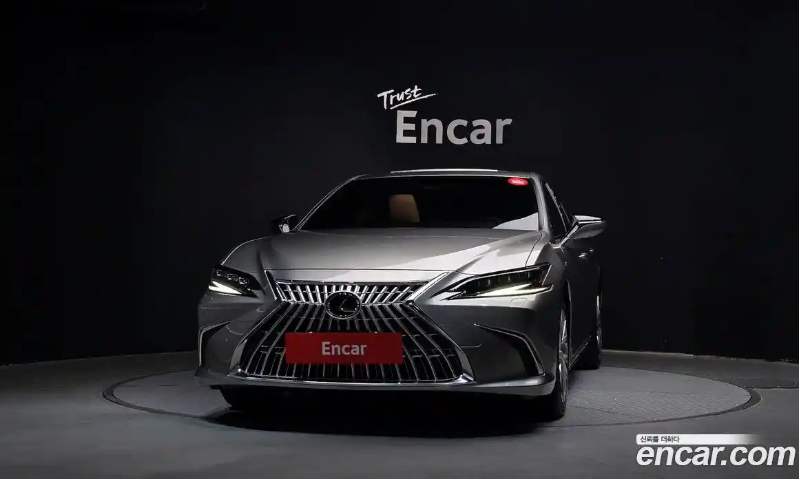 Lexus ES 2026 2.5 Автомат в Москве № 499554, фото 3