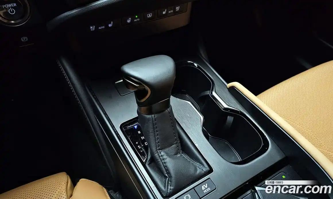 Lexus ES 2026 2.5 Автомат в Москве № 499554, фото 9