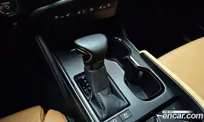 Lexus ES 2026 2.5 Автомат в Москве № 499554, миниатюра 9