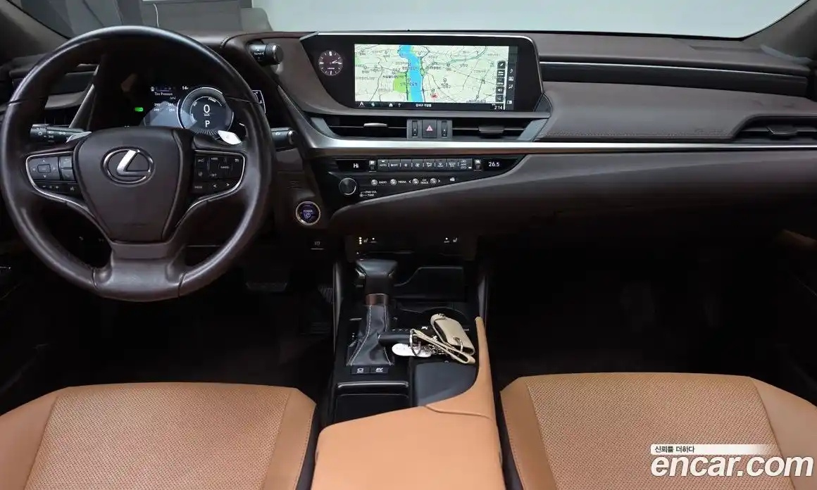 Lexus ES 2019 2.5 Автомат в Москве № 499583, фото 6