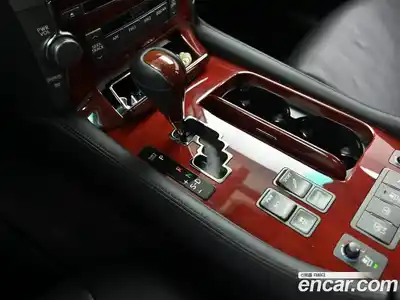 Lexus LS 2009 4.6 Автомат в Москве № 499676, миниатюра 9