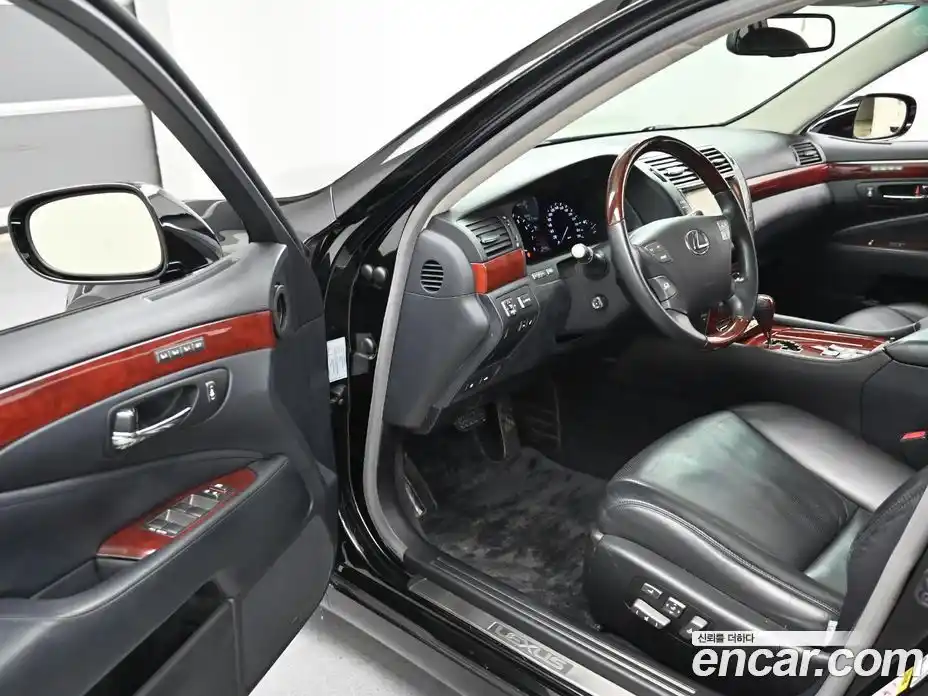 Lexus LS 2009 4.6 Автомат в Москве № 499676, фото 10
