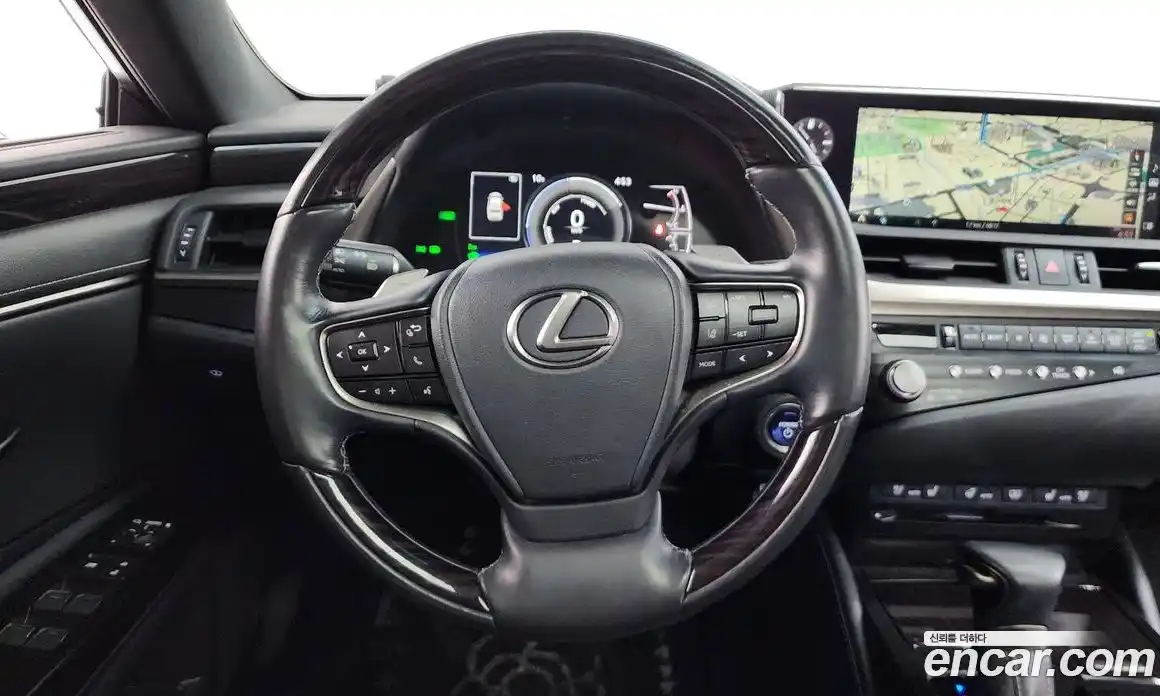 Lexus ES 2021 2.5 Автомат в Москве № 499699, фото 13