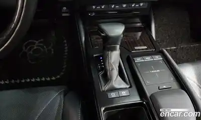 Lexus ES 2021 2.5 Автомат в Москве № 499699, миниатюра 9