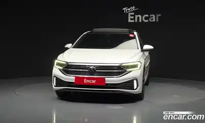 Volkswagen Jetta 2023 1.5 Автомат в Москве № 499935, миниатюра 3