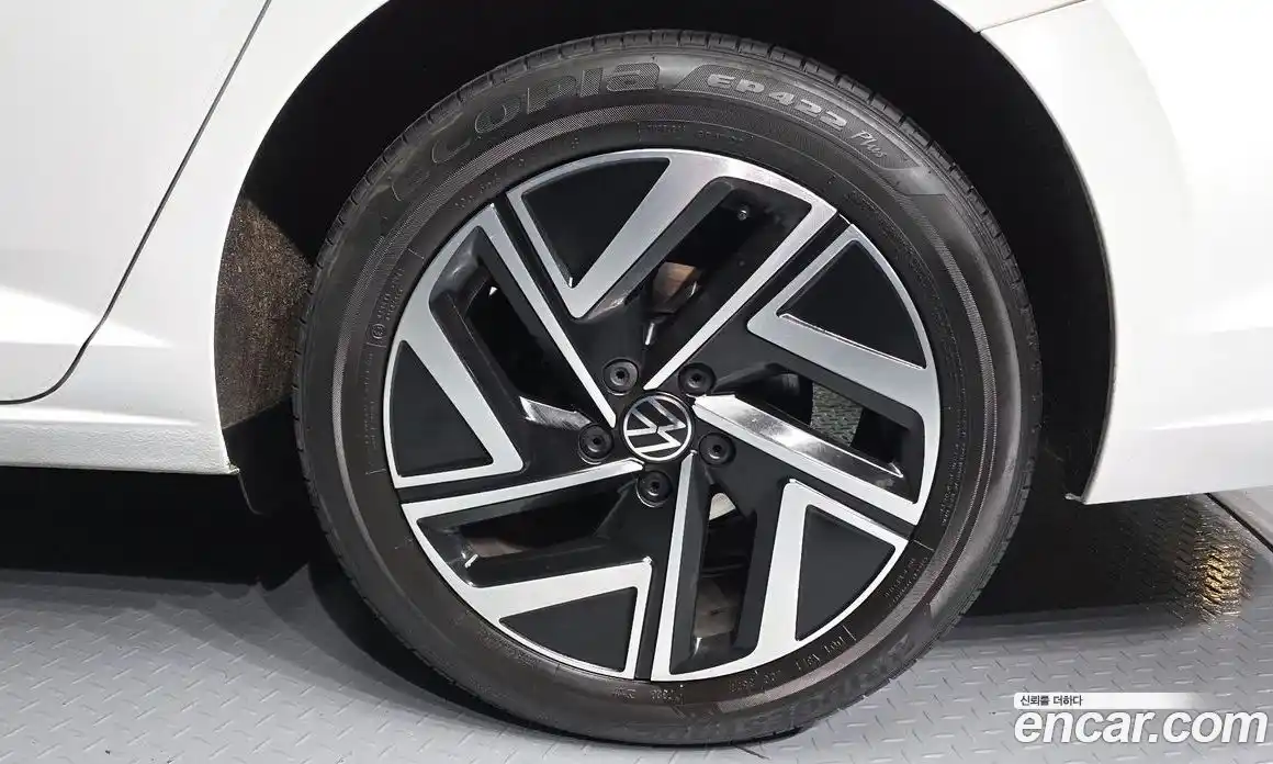 Volkswagen Jetta 2023 1.5 Автомат в Москве № 499935, фото 5