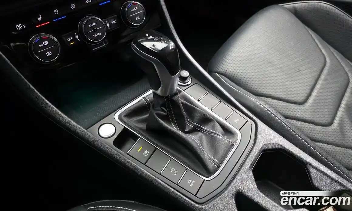 Volkswagen Jetta 2023 1.5 Автомат в Москве № 499935, фото 9