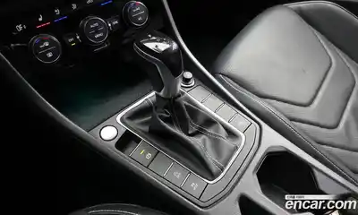 Volkswagen Jetta 2023 1.5 Автомат в Москве № 499935, миниатюра 9