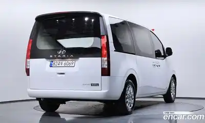 Hyundai Staria 2023 2.2 Автомат в Москве № 516946, миниатюра 2