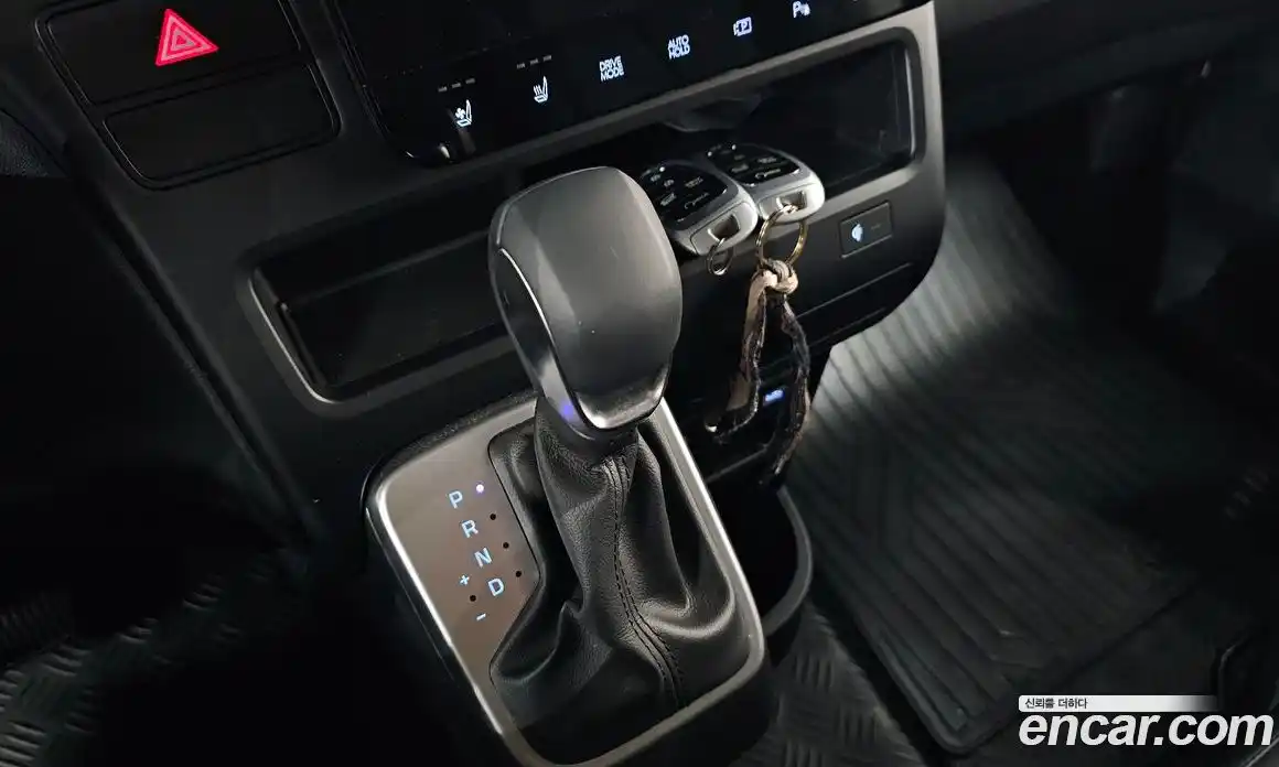 Hyundai Staria 2023 2.2 Автомат в Москве № 516946, фото 9