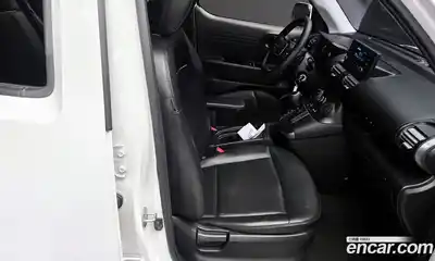 Hyundai Casper 2023 1.0 Автомат в Москве № 517779, миниатюра 12