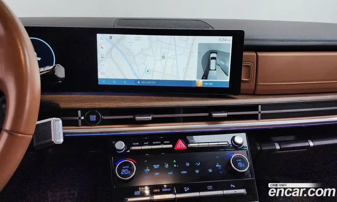 Hyundai Santa Fe 2024 1.6 Автомат в Москве № 517886, фото 14