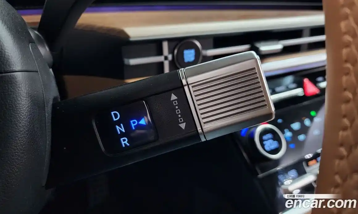 Hyundai Santa Fe 2024 1.6 Автомат в Москве № 517886, фото 9