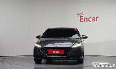 Hyundai Avante 2023 1.6 Автомат в Москве № 517887, миниатюра 3