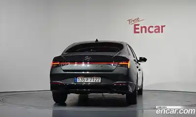 Hyundai Avante 2023 1.6 Автомат в Москве № 517887, миниатюра 4