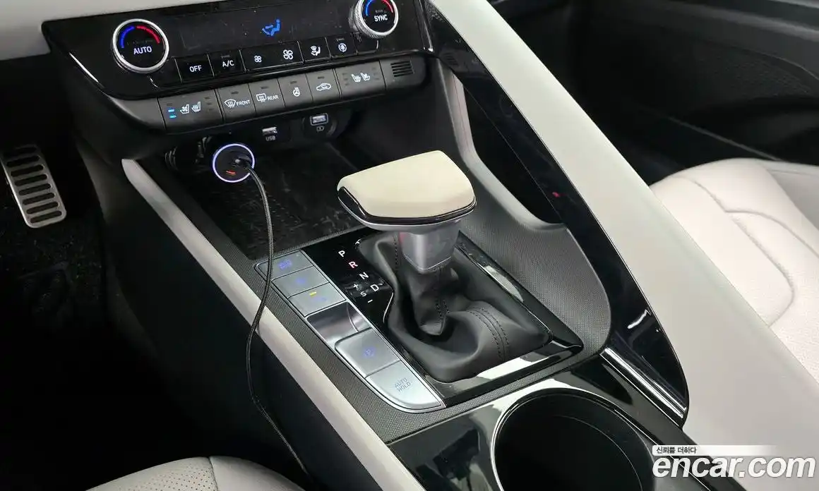 Hyundai Avante 2023 1.6 Автомат в Москве № 517887, фото 9