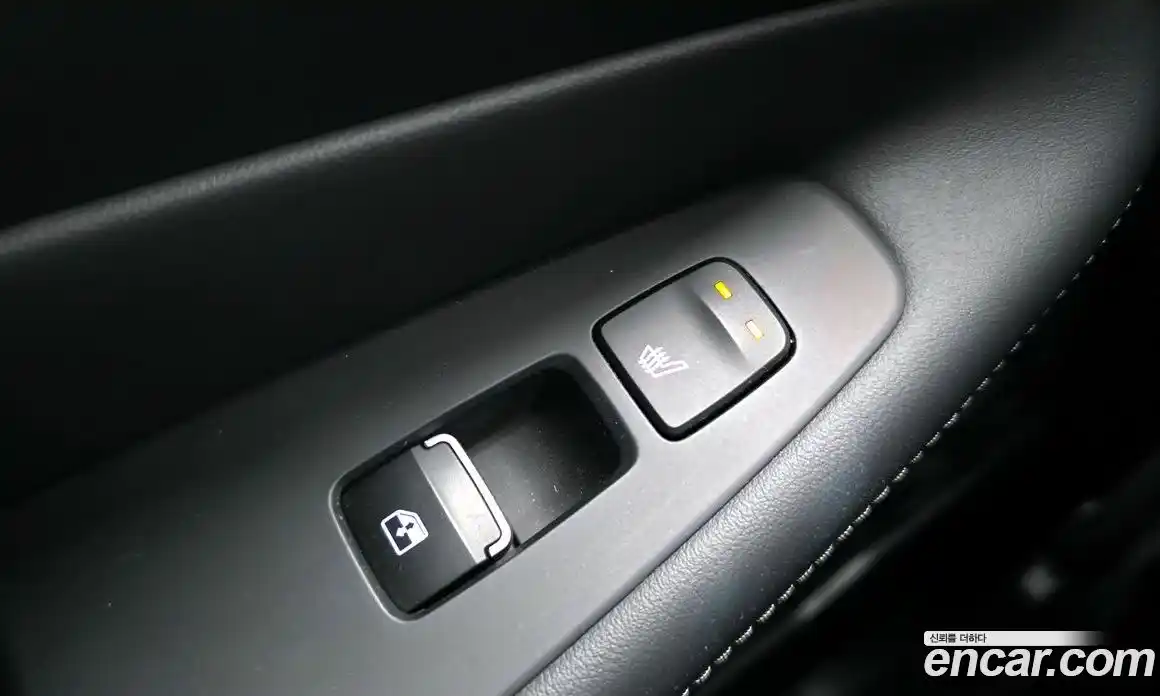 Hyundai Santa Fe 2020 2.2 Автомат в Москве № 518757, фото 18