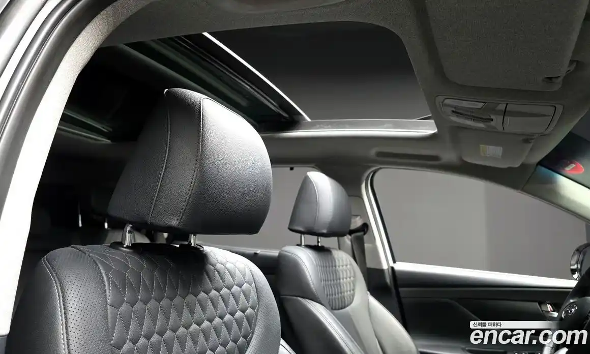 Hyundai Santa Fe 2020 2.2 Автомат в Москве № 518757, фото 20