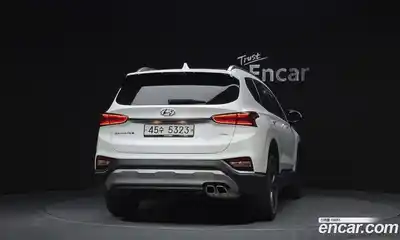 Hyundai Santa Fe 2020 2.2 Автомат в Москве № 518757, миниатюра 4