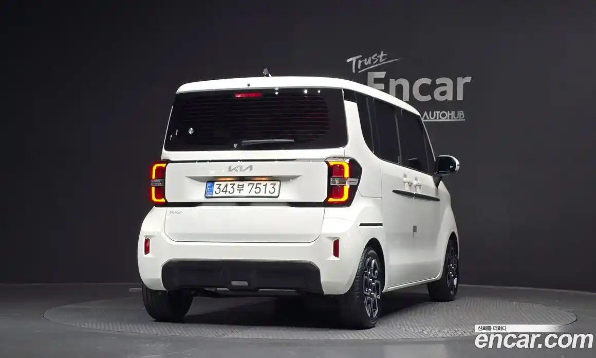 Kia Ray 2023 1.0 Автомат в Москве № 519767, фото 4