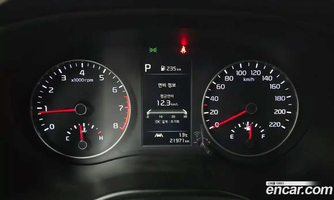 Kia Morning 2023 1.0 Автомат в Москве № 520010, фото 8