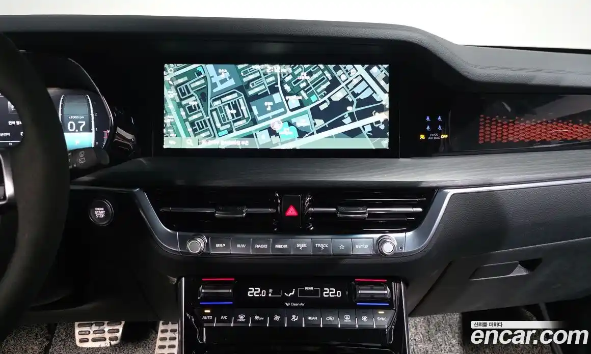 Kia Mohave 2022 3.0 Автомат в Москве № 520058, фото 14