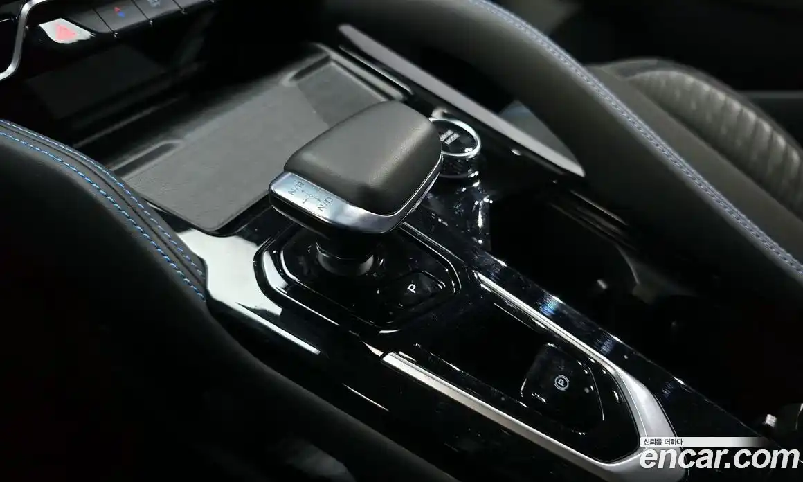 Renault Grand Koleos 2025 1.5 Автомат в Москве № 520338, фото 9