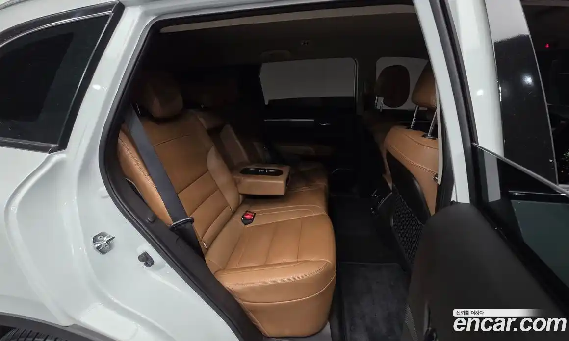 Renault QM6 2023 2.0 Автомат в Москве № 520514, фото 19