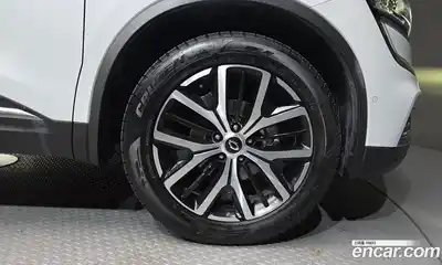 Renault QM6 2023 2.0 Автомат в Москве № 520514, миниатюра 5