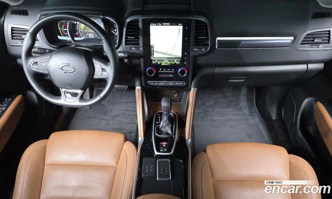 Renault QM6 2023 2.0 Автомат в Москве № 520514, фото 7