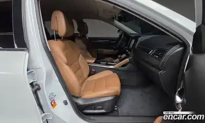 Renault QM6 2023 2.0 Автомат в Москве № 520514, миниатюра 10