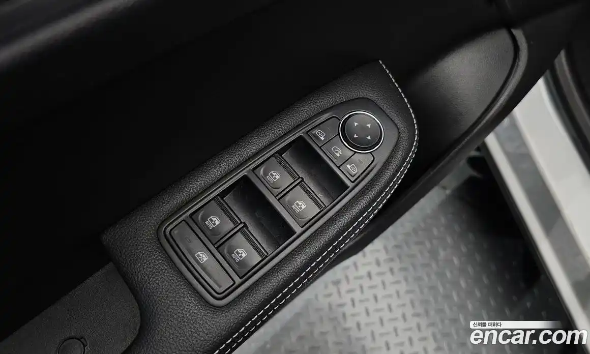 Renault XM3 2022 1.6 Автомат в Москве № 521075, фото 16