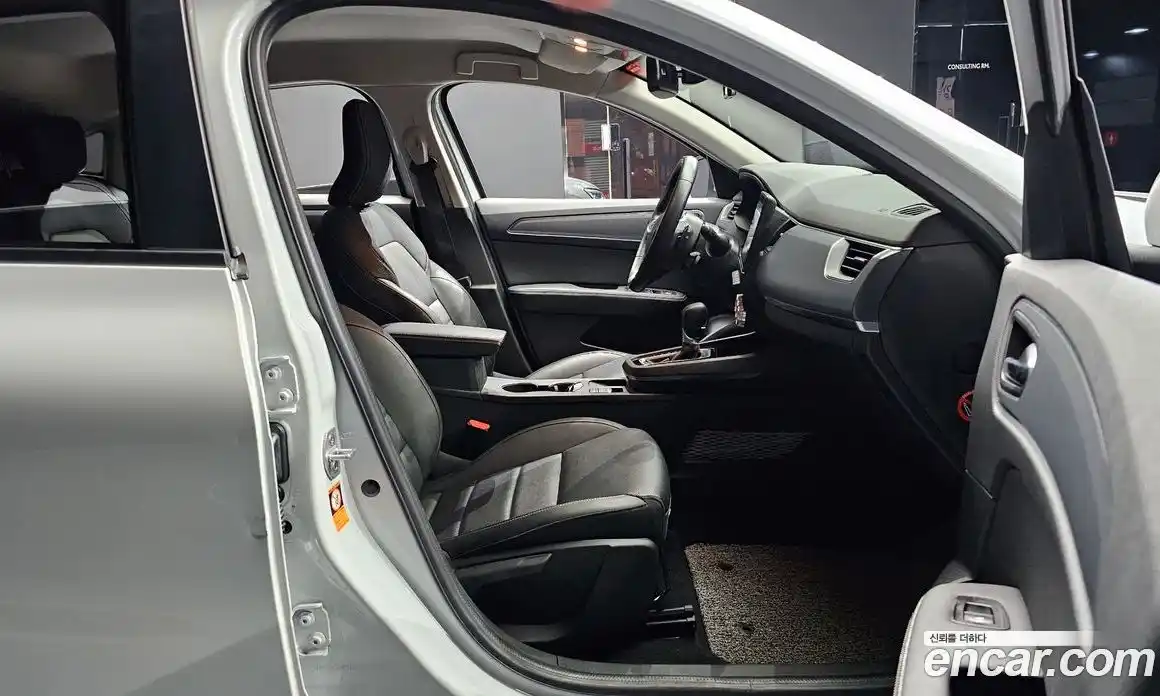 Renault XM3 2022 1.6 Автомат в Москве № 521075, фото 10