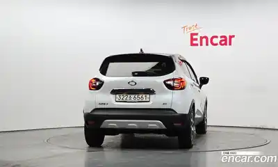 Renault QM3 2019 1.5 Автомат в Москве № 521520, миниатюра 4