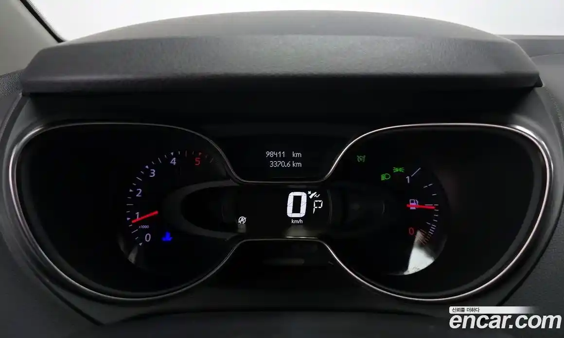 Renault QM3 2019 1.5 Автомат в Москве № 521520, фото 8