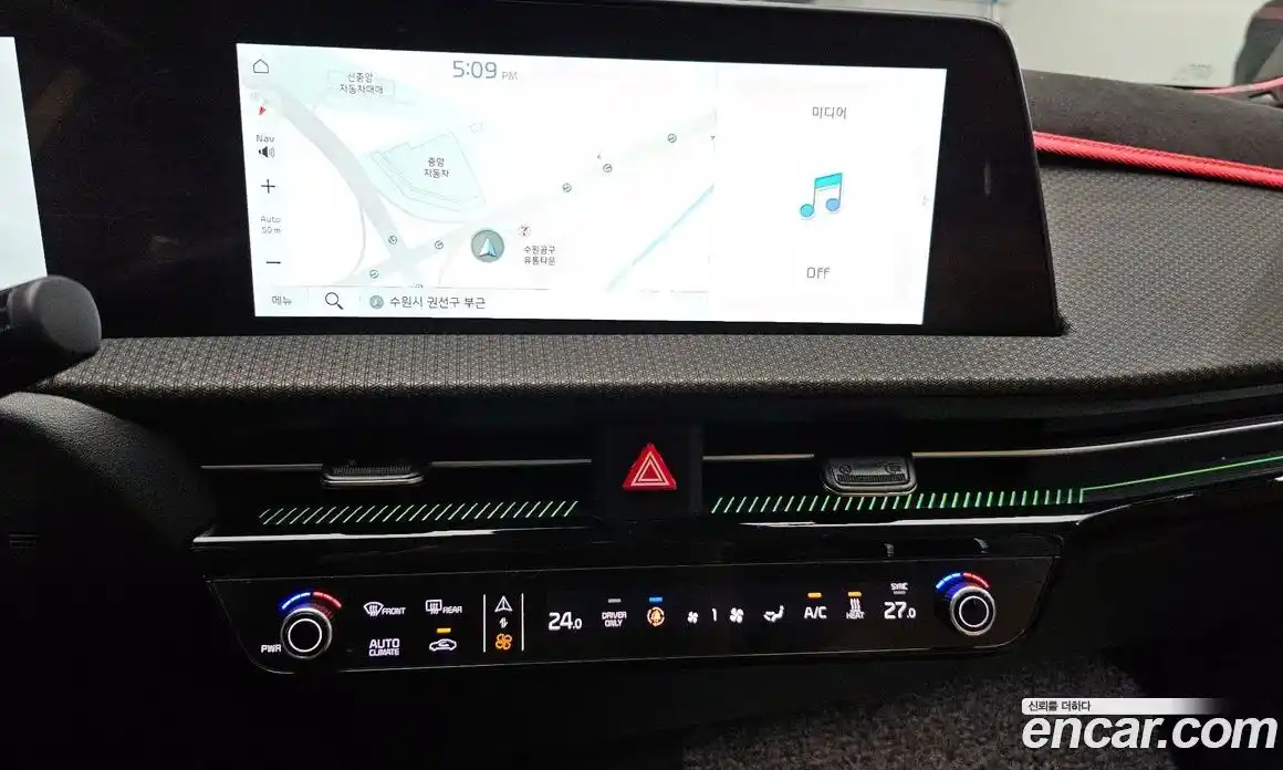 Kia EV6 2022 0.1 Автомат в Москве № 522775, фото 14