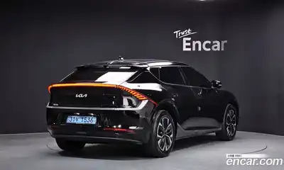 Kia EV6 2022 0.1 Автомат в Москве № 522775, миниатюра 2