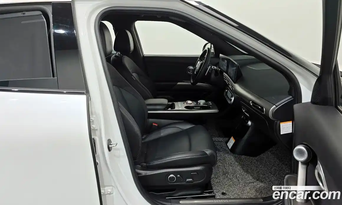 Genesis GV60 2022 0.1 Автомат в Москве № 524162, фото 11