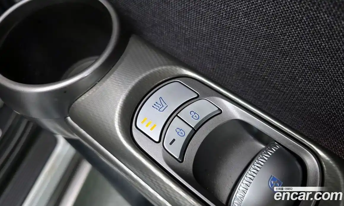 Genesis GV60 2022 0.1 Автомат в Москве № 524162, фото 19