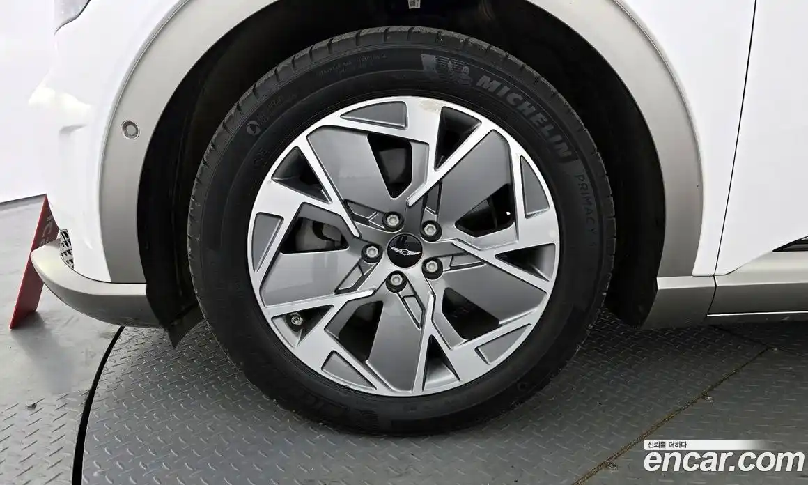 Genesis GV60 2022 0.1 Автомат в Москве № 524162, фото 5