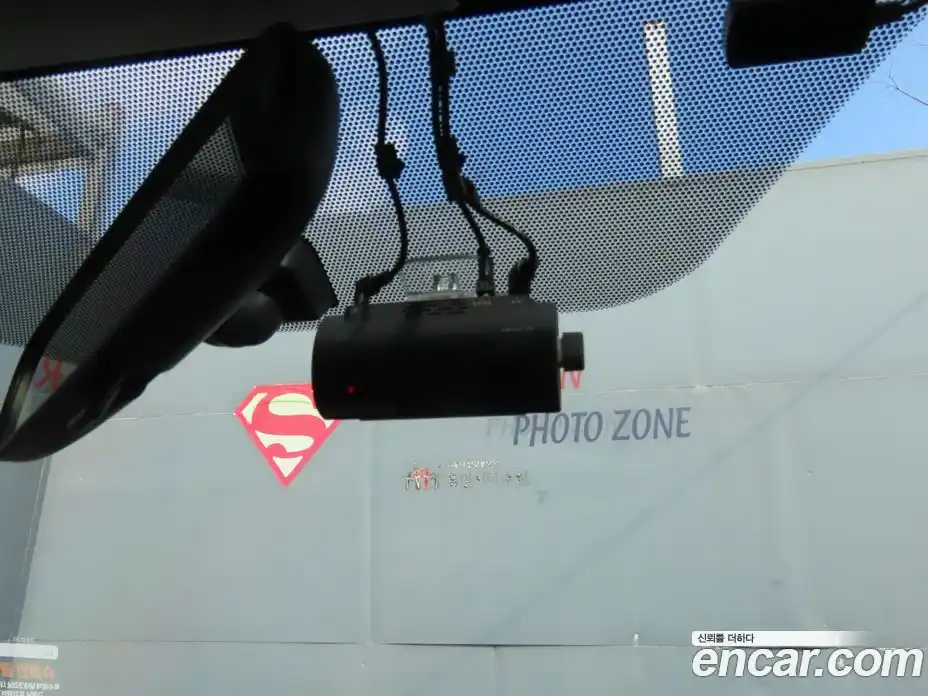 Toyota Prius 2015 1.8 Автомат в Москве № 525611, фото 16