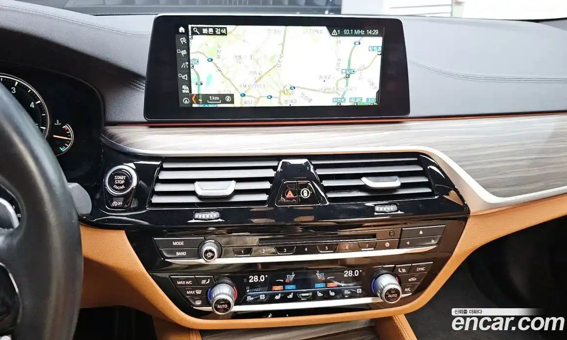 BMW 5-Series 2017 2.0 Автомат в Москве № 527225, фото 14